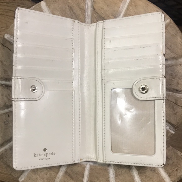 Kate Spade wallet - Picture 3 of 9